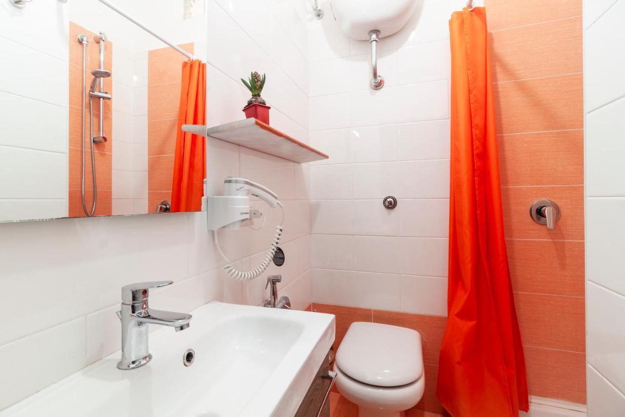 Bnb Etnuvio, Double Rooms In Nápoles Exterior foto
