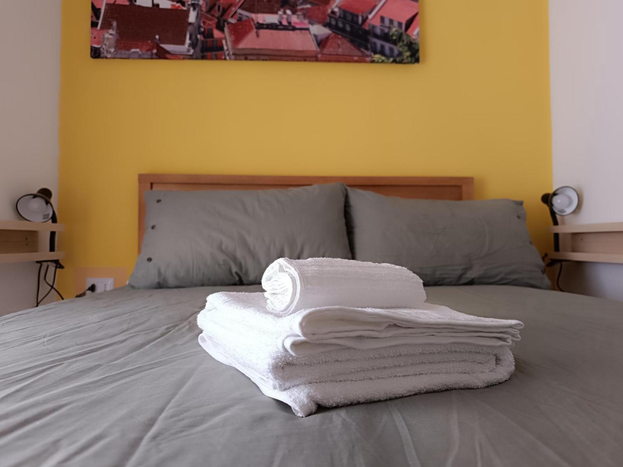 Bnb Etnuvio, Double Rooms In Nápoles Exterior foto